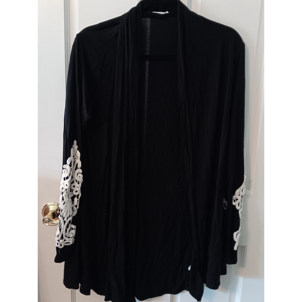 Bombom Womens M Black and White Cardigan